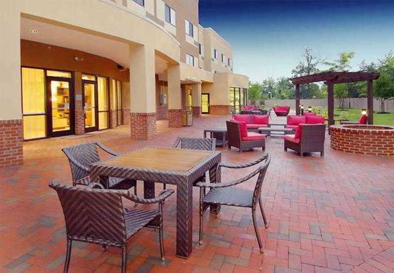 Courtyard By Marriott Waldorf Hotel Екстериор снимка